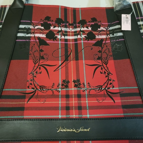 NWT Rare plaid Victoria’s Secret bag - Picture 2 of 16